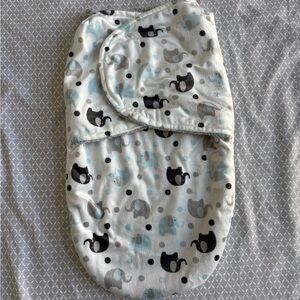 Buttons & Stitches Sherpa Elephant Dot Swaddle Sleeping Sack Bag Blanket 0-3M